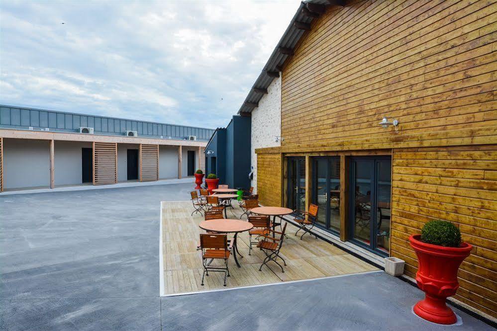 Cit'Hotel Le Relais Du Boisniard Chambretaud Ngoại thất bức ảnh