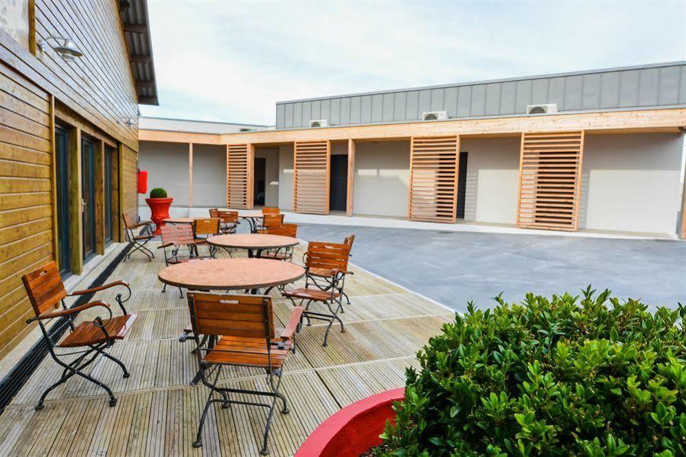 Cit'Hotel Le Relais Du Boisniard Chambretaud Ngoại thất bức ảnh